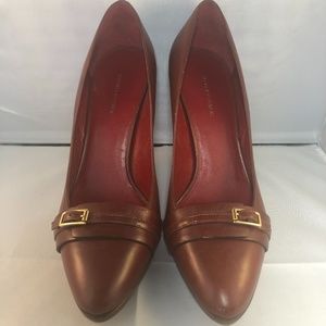 Banana Republic Buckle Toe Pump Brown - Sz 8